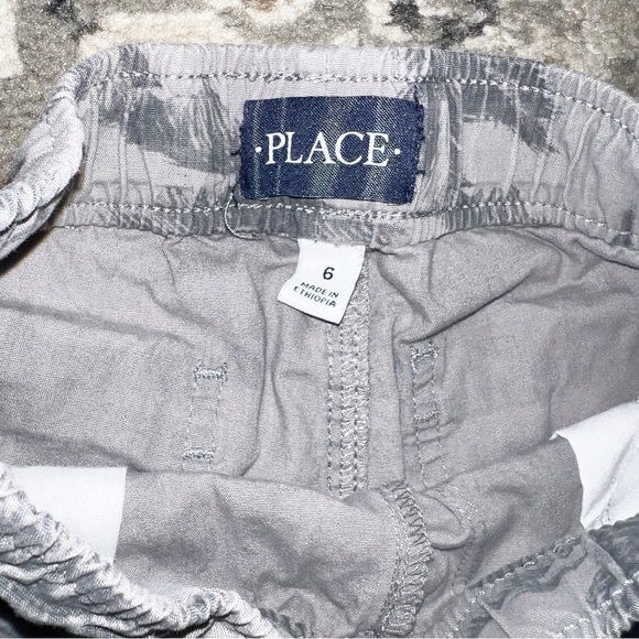 Place Gray Palm Tree Print Shorts - Picture 3 of 4